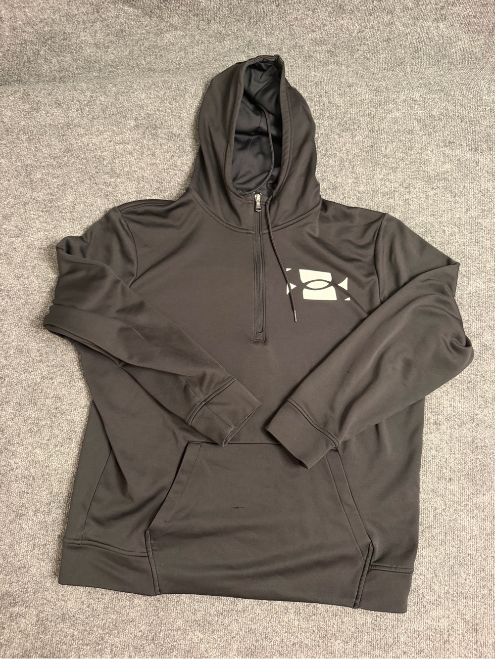 Under Armour Men’s Black Half-Zip Pullover Hoodie